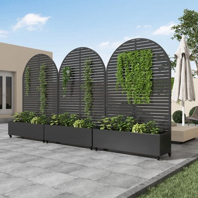 Lukowy trejaż metalowy z donica i kolkami, 183 x 119 cm